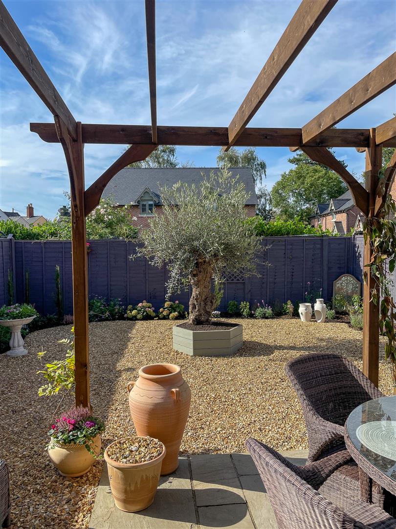 17 Penrhos Court, Whittington, SY11 4FA For Sale